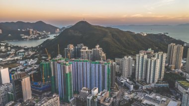 12 Ocak 2025 Şehir Şehri Dağ ve Rıhtıma Bakış