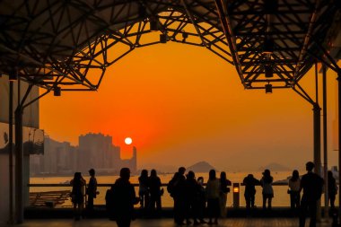 China Ferry Terminal Gözlem Güvertesi Sahne Limanı Görünümü Hong Kong 19 Ocak 2025