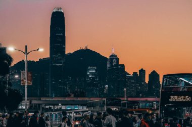 Tsim Sha Tsui Rıhtımı Otobüs Terminali Ulaşım Merkezi Iconic Hong Kong İstikameti 19 Ocak 2025