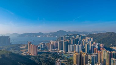 21 Aralık 2024 Şehir Yüksek Binaları Sahne Dağ TKO, HK