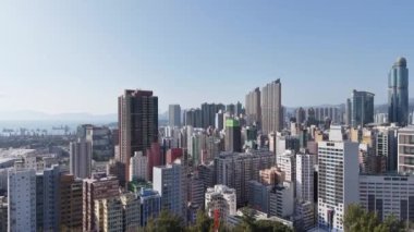 Hong Kong 'daki modern gökdelenlerin hava manzarası, gündüz manzarası. Hong Kong, 30 Ocak 2025 