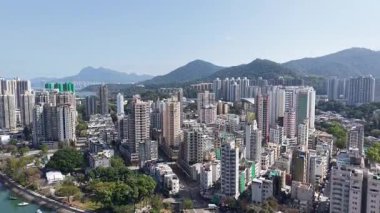 Hong Kong 'daki modern gökdelenlerin hava manzarası, gündüz manzarası. Hong Kong, 30 Ocak 2025 