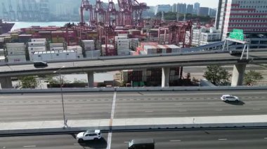 Kwai Chung Ulaşım Merkezi Hong Kong, 29 Ocak 2025 