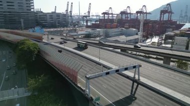 Kwai Chung Ulaşım Merkezi Hong Kong, 29 Ocak 2025 