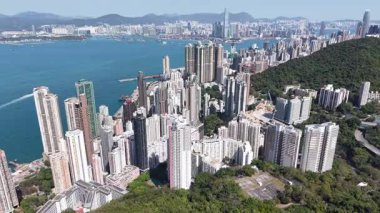 Kennedy Town Hong Kong Şehir Limanı Görünümü, Hong Kong, 9 Şubat 2025 