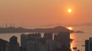 Ap Lei Chau Hong Kong Adası Sahil Şehir Manzarası, 15 Şubat 2025 