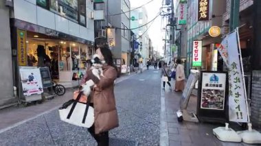 Jiyugaoka Tokyo Japonya Moda Alışveriş ve Konut Alanı, 8 Aralık 2024 