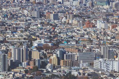 10 Aralık 2024 Şehir yapılarının yoğun bir düzenini gösteren detaylı hava görüntüsü