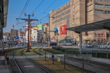 23 Mart 2025 Geleneksel sarı ve yeşil renkli tramvay