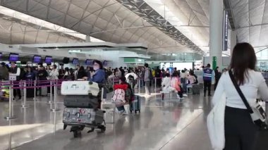 Hong Kong Uluslararası Havalimanı Modern Küresel Seyahat Merkezi, 22 Mart 2025 