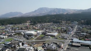 Aso, Japonya 'dan Sabah Havası Volkan Manzarası, 25 Mart 2025