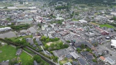 Yufuin köyünün havadan görünüşü, Oita ken Yufu şehri, 15 Mayıs 2024