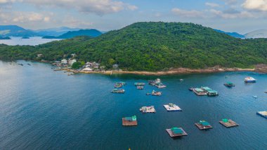 Ma Nam Wat 'da geleneksel bir ev.