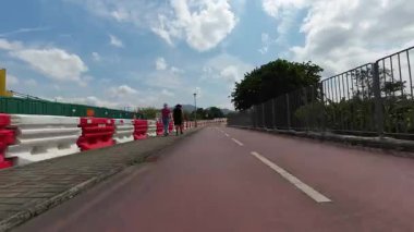 Sheung Yue Nehri Yolu, Gündüz Görüşü, 20 Nisan 2025