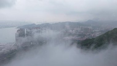 High Junk Peak Patikasında yürüyüş, Hong Kong, 1 Mayıs 2025  