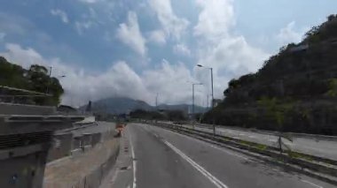 4 Mayıs 2025 'te Cha Kwo Ling Yolu boyunca Şehir Yolu 