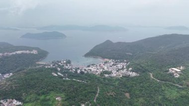 Sheung Sze Wan 'da sakin bir sahil hayatı, 1 Mayıs 2025  