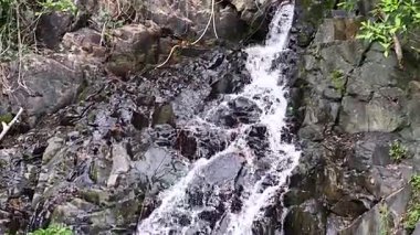 Siu Chik Sha Şelale Şelalesi 10 Mayıs 2025  