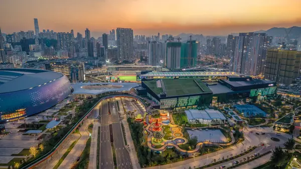 Metropolitan 'daki en son teknoloji ürünü spor merkezi.