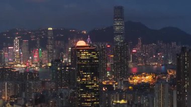 Yau Tsim Mong 'daki hayat dolu şehir hayatı, 22 Mayıs 2025 