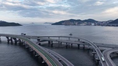 Iconic Tseung Kwan O Cross Bay Köprüsü, 24 Mayıs 2025