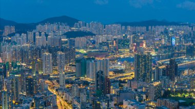 Dinamik bir hava perspektifi Aydınlatılmış