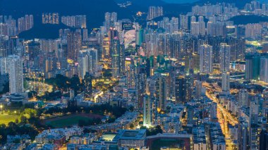 Dinamik bir hava perspektifi Aydınlatılmış