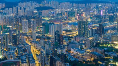 Dinamik bir hava perspektifi Aydınlatılmış