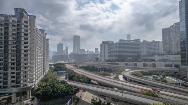 Çağdaş bir şehrin gökdelen manzarası