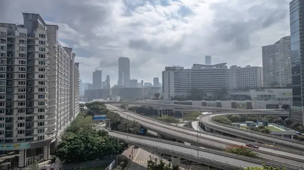 Çağdaş bir şehrin gökdelen manzarası