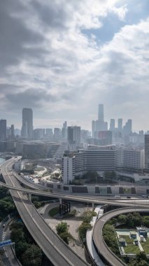 Çağdaş bir şehrin gökdelen manzarası