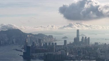 Kowloon Şehir Manzarası Gökyüzü Hareketli Sokaklar Hong Kong, 8 Haziran 2025