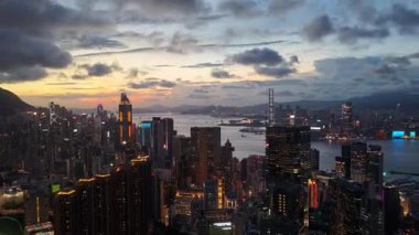 Causeway Bay Alışveriş Bölgesi Meşgul Sokaklar Şehir Manzarası Hong Kong, 10 Haziran 2025