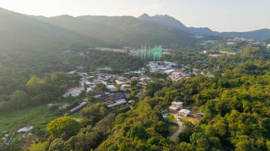 Çiftlik ve bahçeli köy evleri