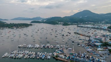 Bir Hebe Haven İskelesi: Sahil Sükunetine Geçit