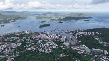 Canlı Sai Kung Town Sokak Sahnesi Renkli Binalarla 5 Temmuz 2025