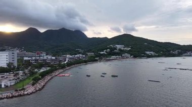 5 Temmuz 2025 'te Sha Ha Sahili' nde rahatlatıcı bir öğleden sonra.