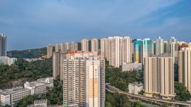 Yoğun Şehir Gösterimi Yüksek Apartman Binaları