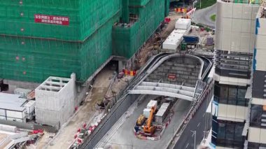 6 Temmuz 2025 'te Kai Tak Rıhtımı boyunca Express Yolu T2 Tünel Yapımı