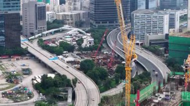 6 Temmuz 2025 'te Hong Kong' da Kwun Tong çevre yolunun modern hava görüntüsü