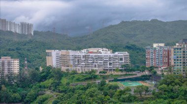 Hong Kong okullarında eğitim ve öğrenim hayatı
