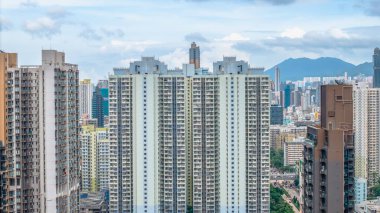 Cheung Sha Wan bölgesinde karışık şehir manzarası