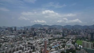 Kowloon 8 Ağustos 2025 'in canlı şehir manzarası