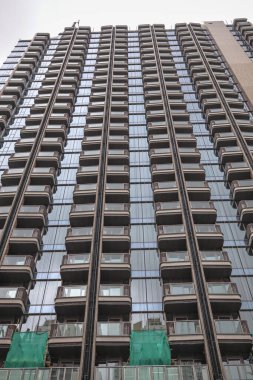 Bahçeden esinlenilmiş modern şehir mimari yaşam tarzı kulesi