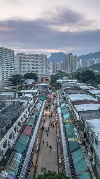 Ngau Chi Wan Hong Kong 'da geleneksel ıslak market.