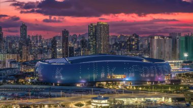 Alacakaranlık vakti Kai Tak Stadyumu 'nun havasını bozuyor
