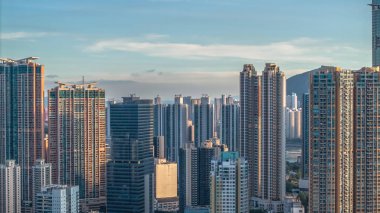 Tsuen Wan 'ın ticari ve ikametgah bölgesinde.