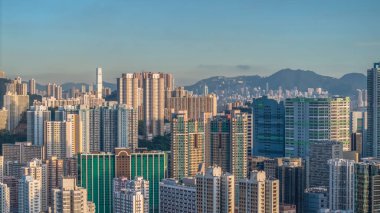 Tsuen Wan 'ın ticari ve ikametgah bölgesinde.