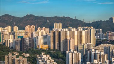 Tsuen Wan, Kwai Tsing 'in sanayi ve yerleşim alanları