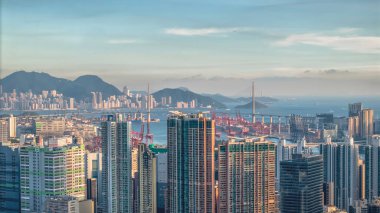 Tsuen Wan 'ın ticari ve ikametgah bölgesinde.